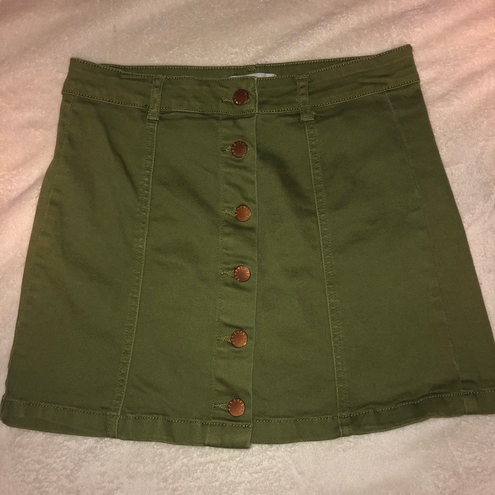 Forever 21 army green mini skirt